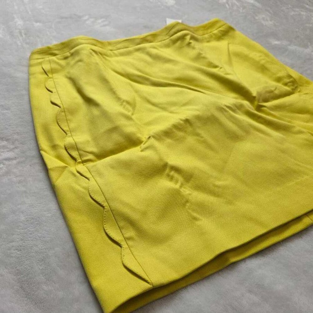 New 10 Banana Republic scalloped mini skirt in Lively Chartreuse - Picture 3 of 11